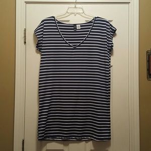 Windsor striped dress in navy & white!