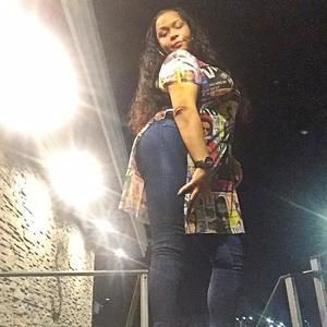 Meet your Posher, Michele