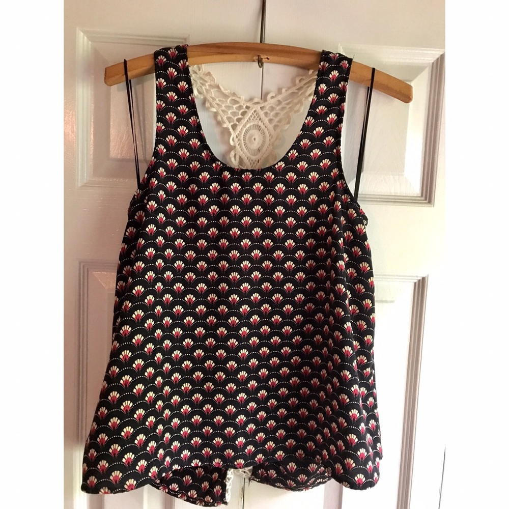 *Sage* floral tank top with crochet back red navy