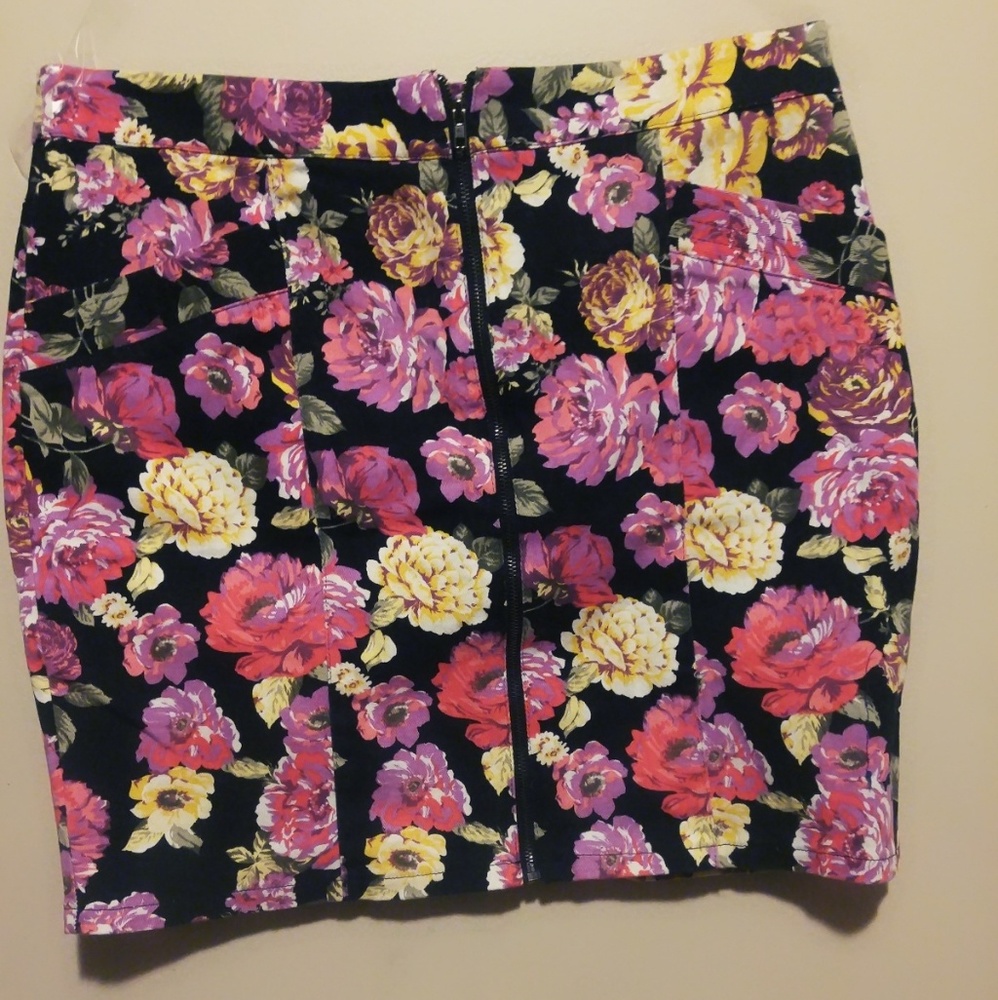 Floral skirt