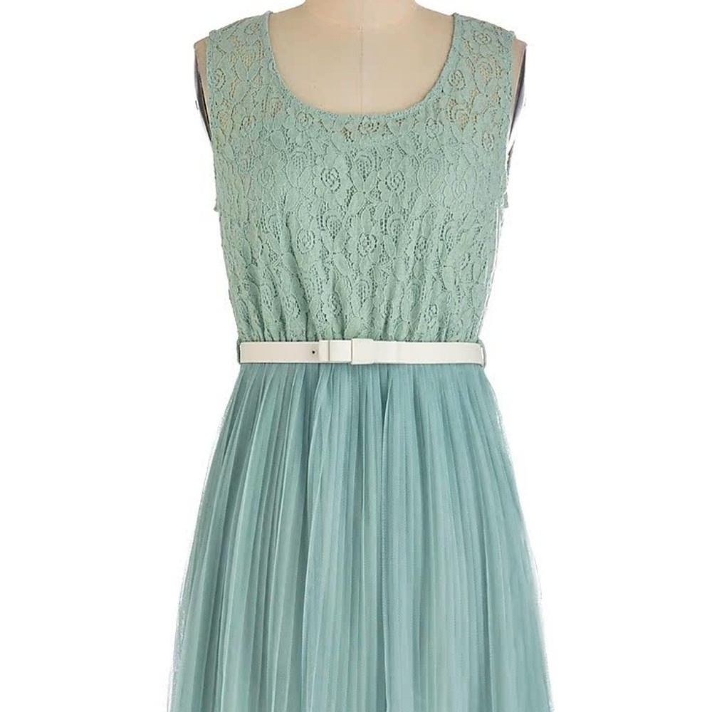 Modcloth peppermint frosting dress NWT size L