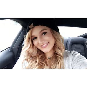 Meet your Posher, Taylor