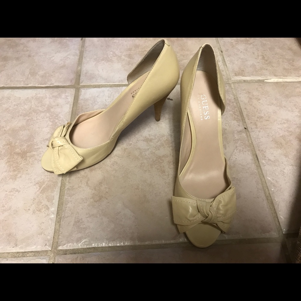 Heels! - Picture 2 of 4