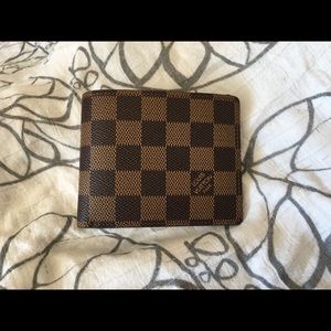 Men's Louis Vuitton Damier Wallet Men's Louis Vuitton Damier Wallet
