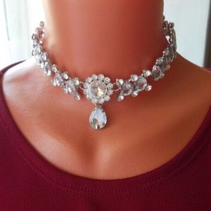 New Simply Cute Choker