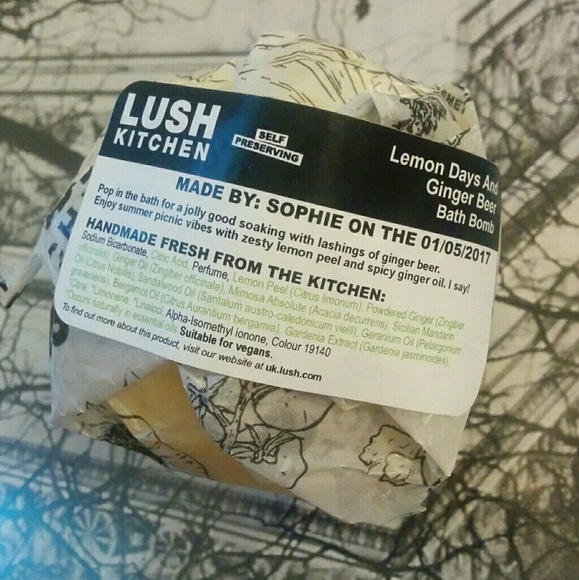 SOLD 🍋 Days and Ginger Beer Bath Bomb - Picture 2 of 2