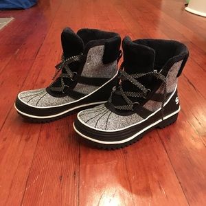 Sorel snow/rain boots - Almost new
