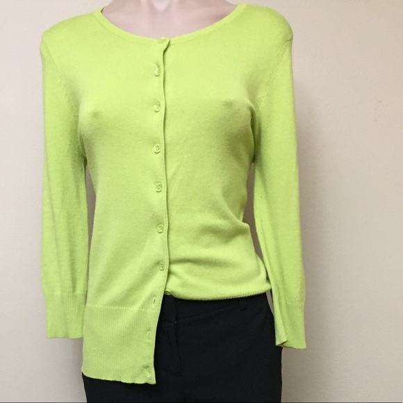 NWOT vibrant lime green cardigan - Picture 2 of 3