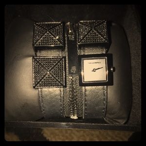 Karl lagerfeld watch