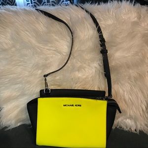 Authentic Michael Kors crossbody