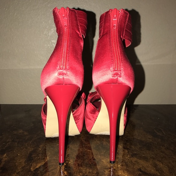bebe Satin Red Bowed Platform Heel - Picture 3 of 4