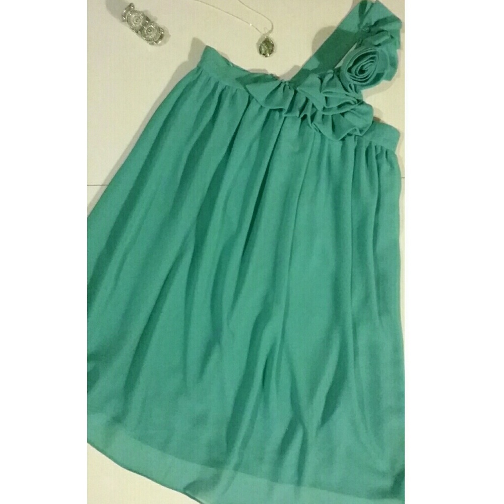 👗Small one shoulder dress by Miln👗
