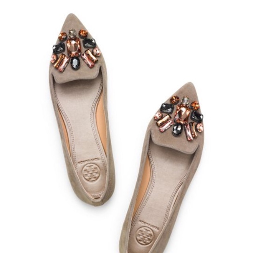 ISO: Tory Butch Mayada flat