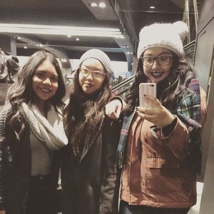 Meet your Posher, Lisa