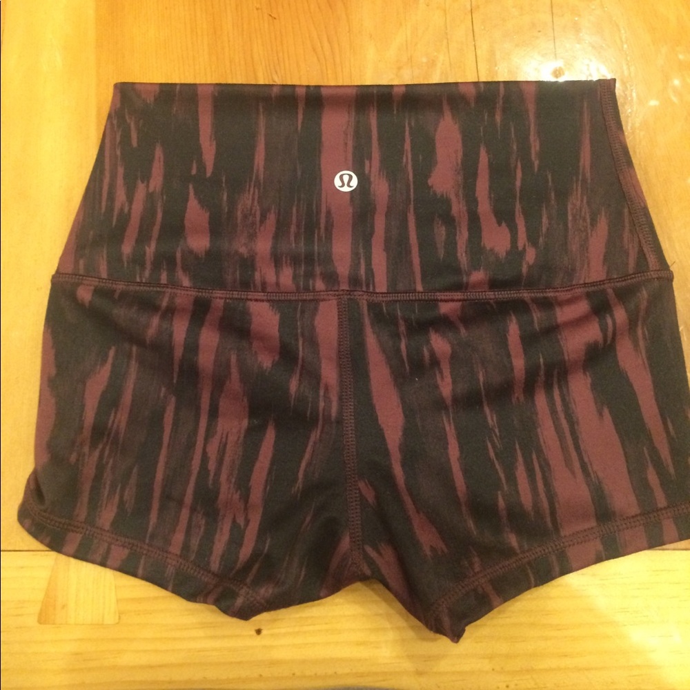 Like new lululemon shorts