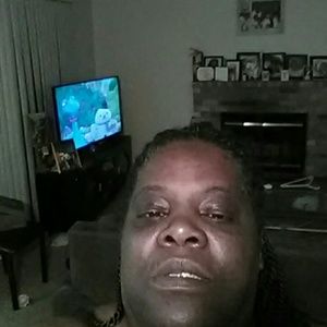 Meet your Posher, Ava