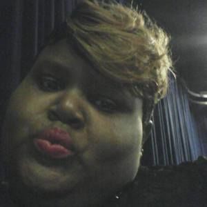 Meet your Posher, Tia