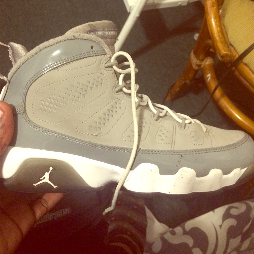 Cool grey 9s
