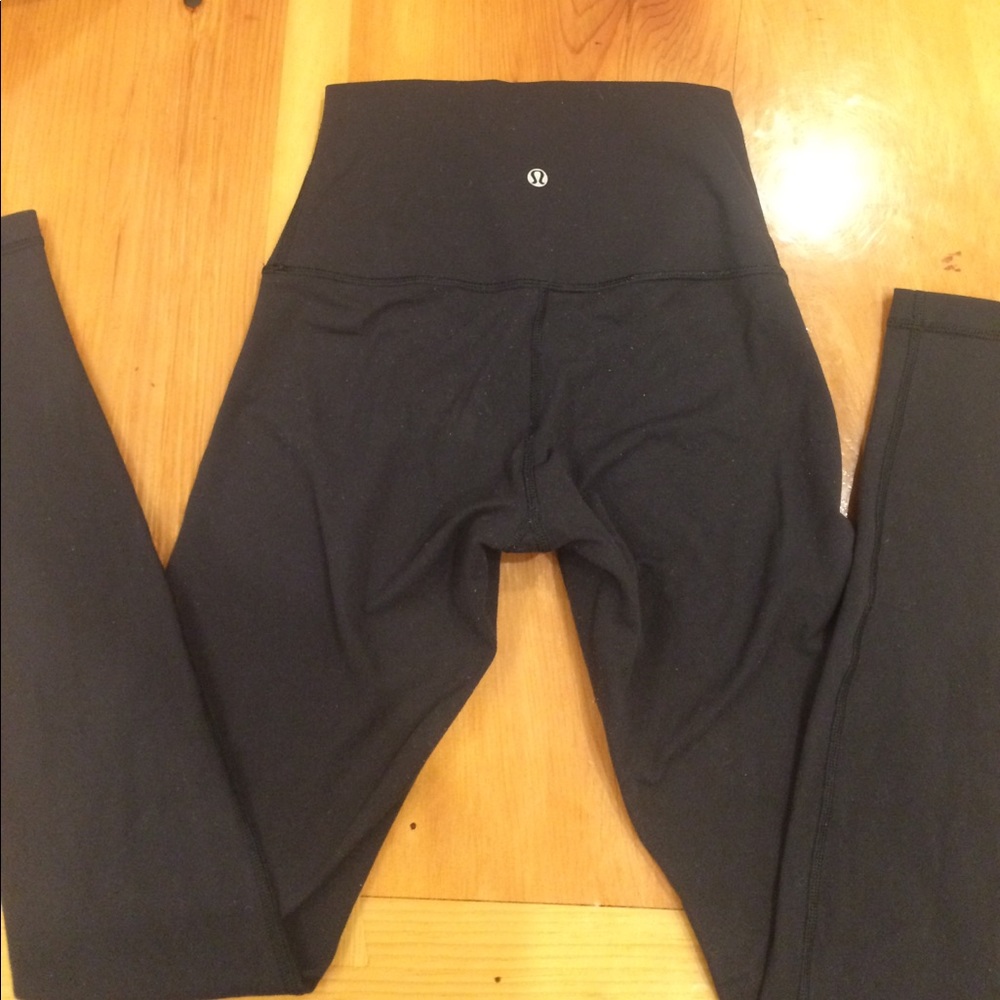 High waisted lululemon wunder unders