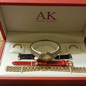 Anne Klien beautiful watch set
