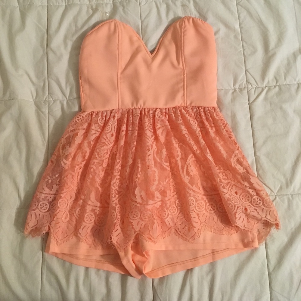 ❗️Sale❗️Peach romper