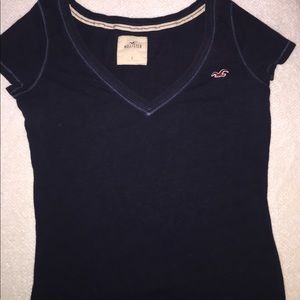 Classic hollister navy blue vneck