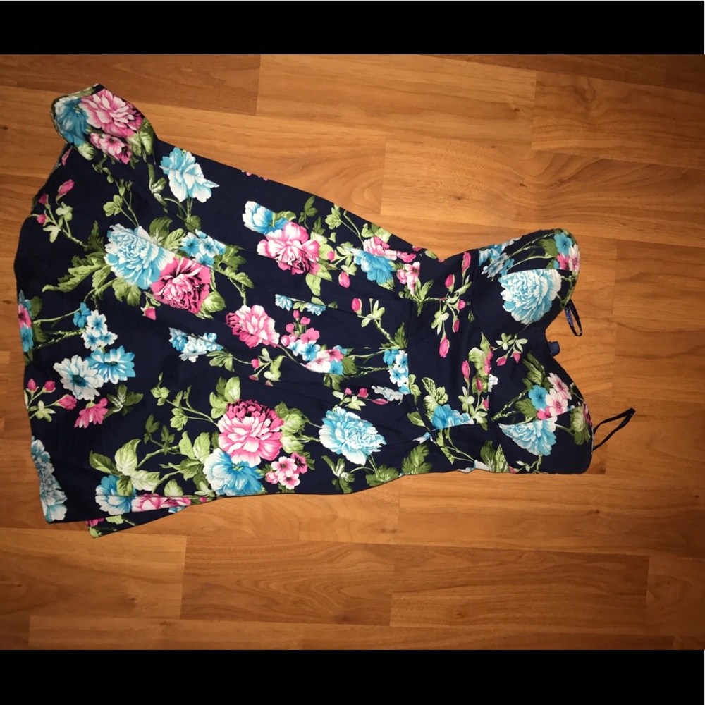Junior dress