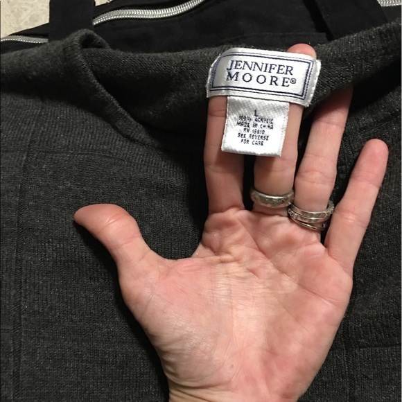 Sweater - Picture 2 of 2