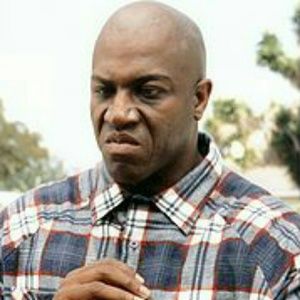 Meet your Posher, Lionel