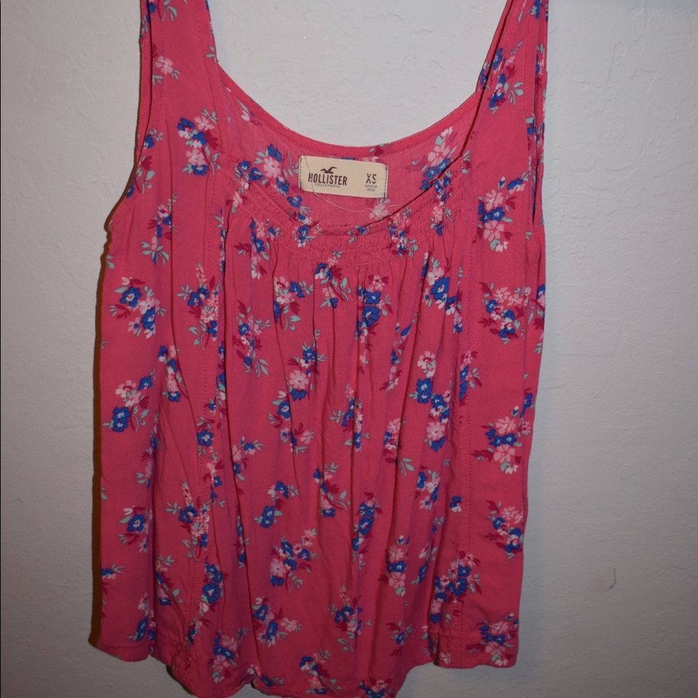 pink tank with blue flowers