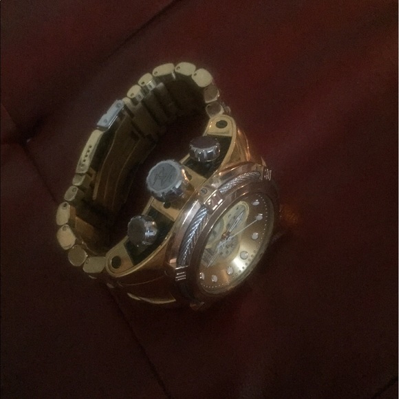 Invicta bolt zeus watch in great condition main image 4