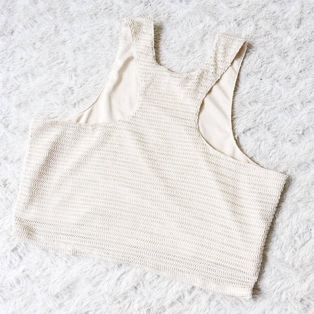 🥂 Women's Nude Crop Top from Revolve 🥂 - Picture 3 of 6
