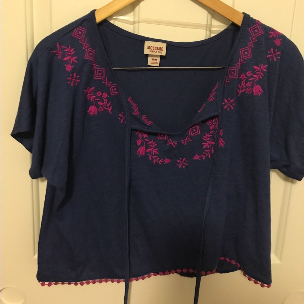M crop top