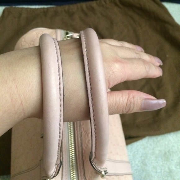 (SOLD) Temporary Sale /Authentic Gucci Boston - Picture 6 of 8