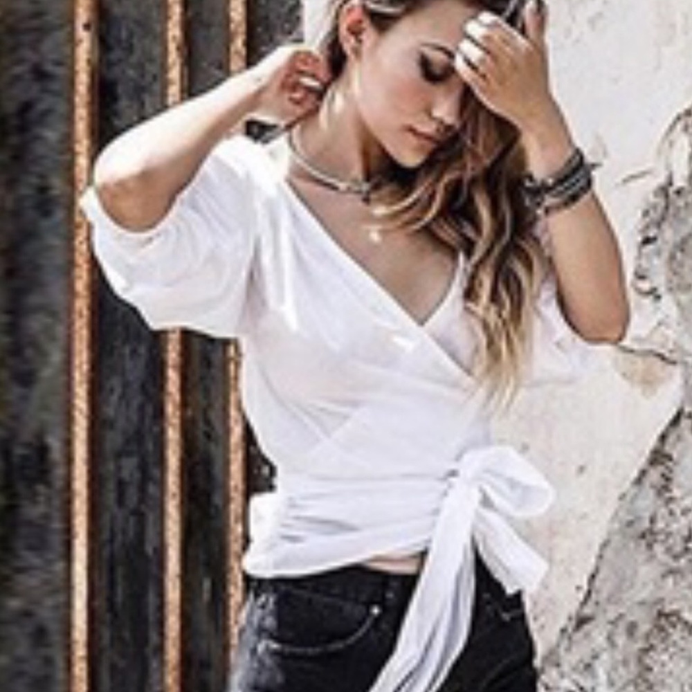 ‼️LAST ONE‼️✨🎉2x HP🎉 “Milana” Chic Top - Picture 3 of 6