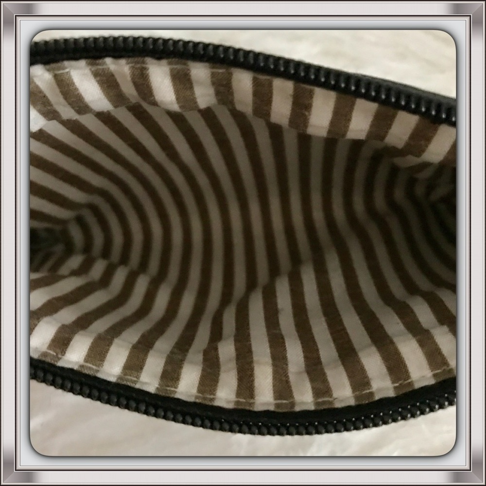 Steve Madden Coin Purse - Picture 3 of 3