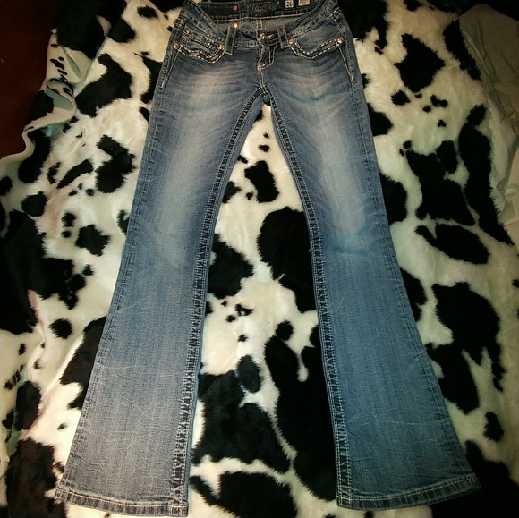 Almost Perfect Miss Me Signature Boot 26/31 - Picture 2 of 5