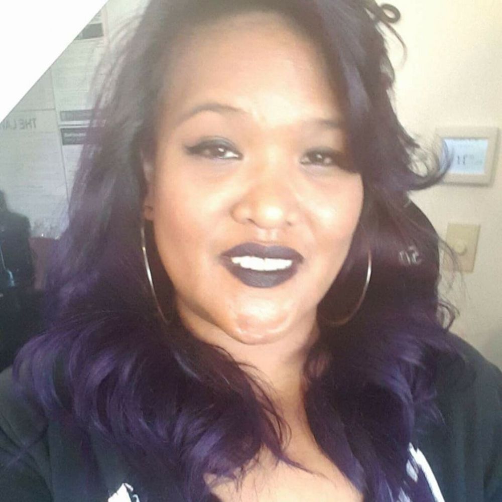 Meet your Posher, Eekah