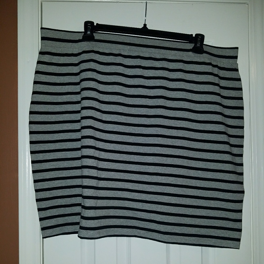 Cute casual skirt