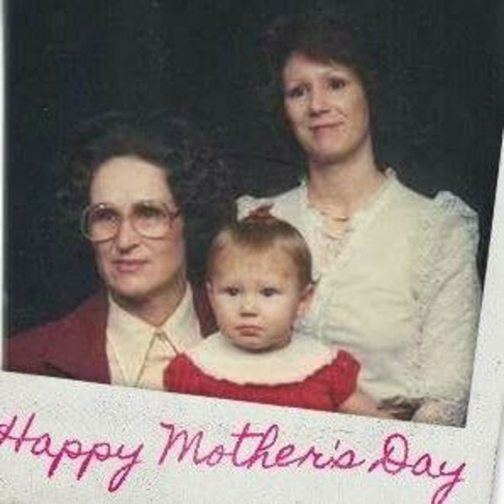 Meet your Posher, Crystal