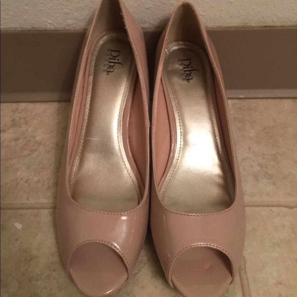 Women's Nude Pink Diba Style Heels - Size 9.5