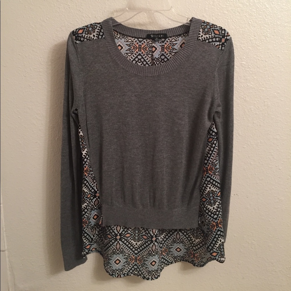 Juniors M Blouse with Tribal Design