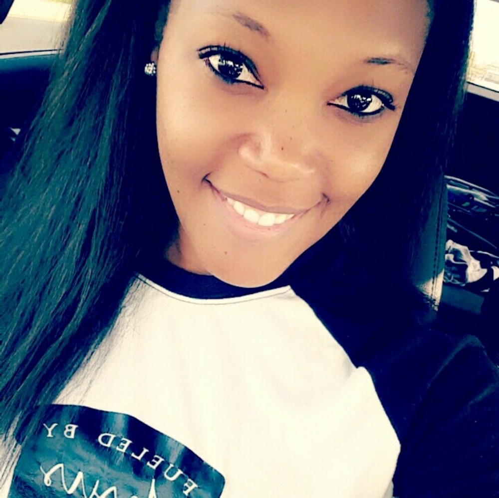 Meet your Posher, Alisha