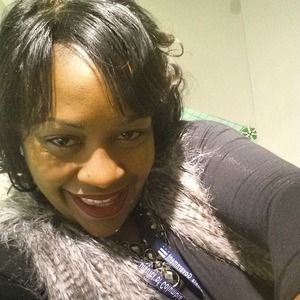 Meet your Posher, Carolitta