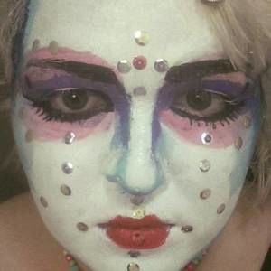 Meet your Posher, Renee