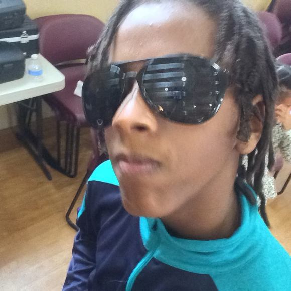 Meet your Posher, Terrell - Picture 1 of 1