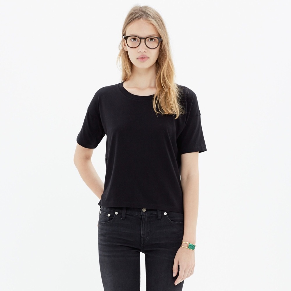⭐️Madewell Black Crop Tee NWT⭐️