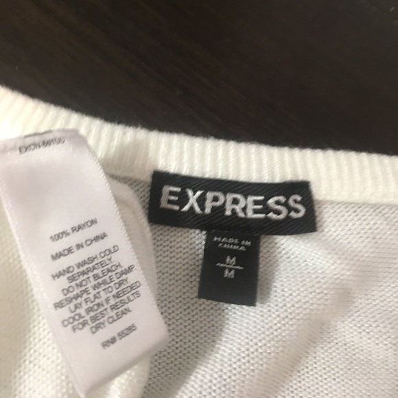 Express Sweater - Picture 3 of 3