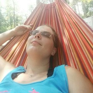 Meet your Posher, Joy