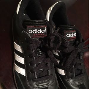 Adidas Samba Boys Size 5